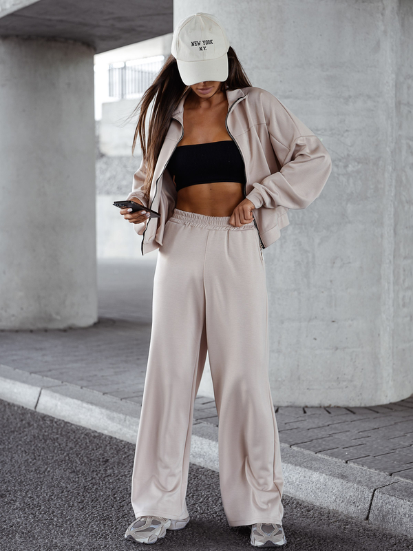 Жіночий двочастинний спортивний комплект на блискавці бежевий Bolf 821109