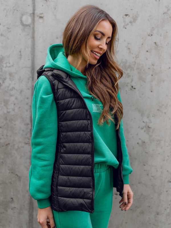 Чорна стьобана жіноча жилетка з капюшоном Bolf 23039A